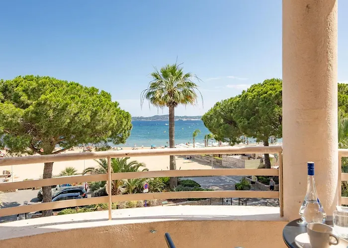 Les Dauphins-2 By Interhome *